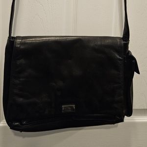 Perlina Crossbody Messenger Bag Men's or Women's Black Leather